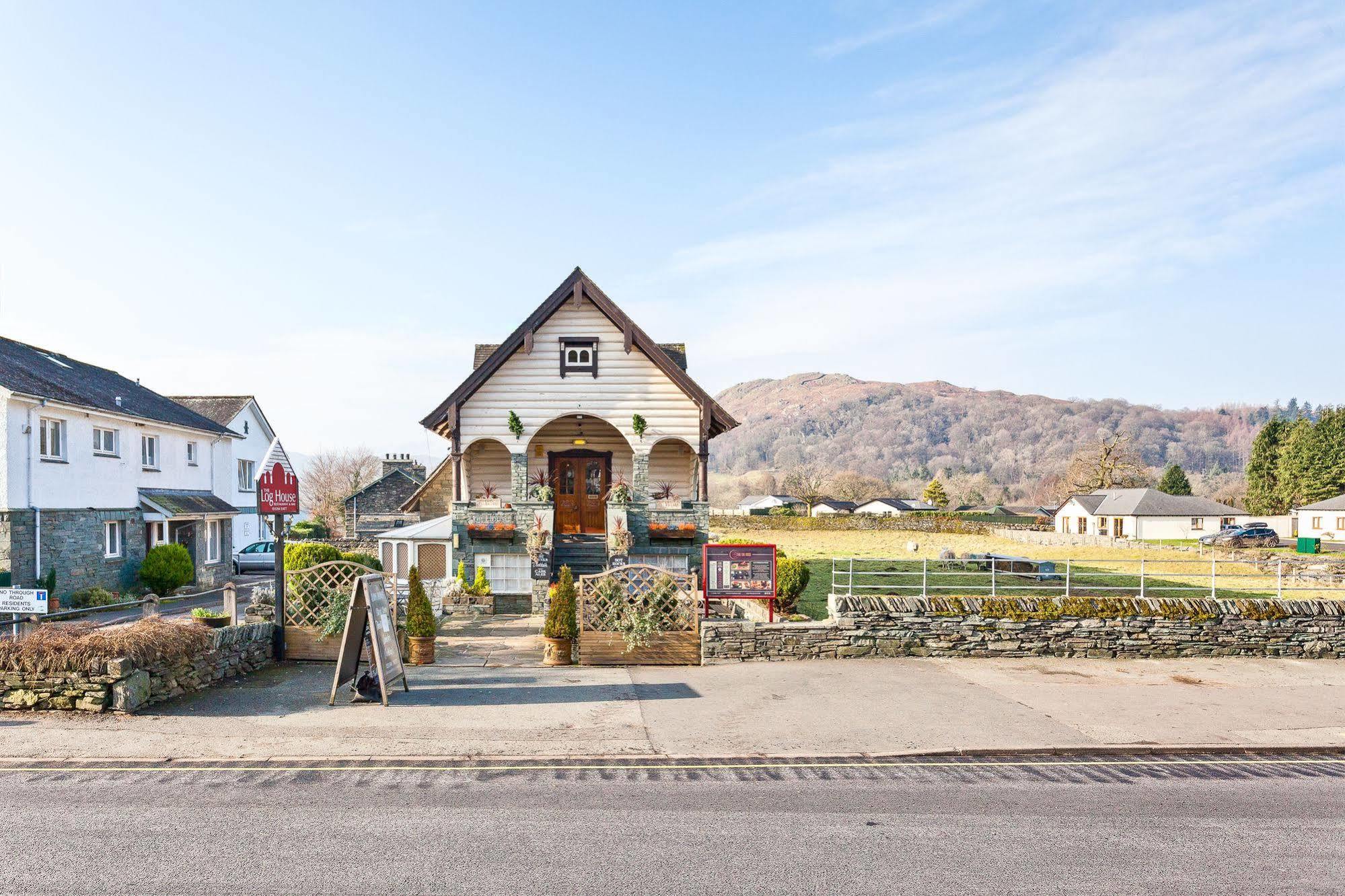 Log House Bed and Breakfast Ambleside Exterior foto